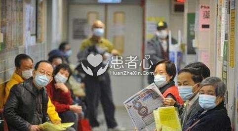 给你讲述《流感中的美国青年》故事