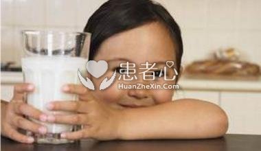 研究机构发现婴儿喝牛奶不会产生I型糖尿病风险