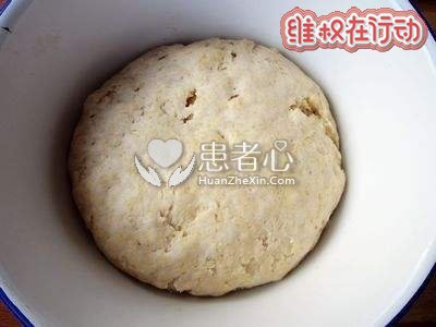 国际品牌快餐再次遇风波!南京棒约翰被曝使用过期面团