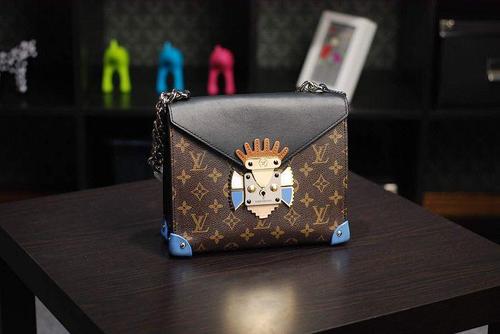 lv拉杆箱(lv拉杆箱55可以登机吗) lv拉杆箱(lv拉杆箱55可以登机吗)