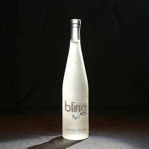 bling矿泉水