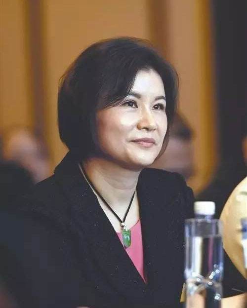 中国十大女首富