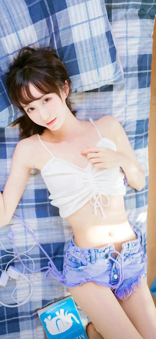美女壁纸分享 2021.8.3