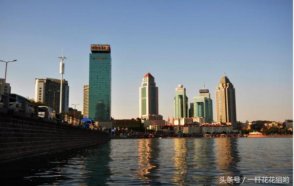 游青岛跨海大桥—胶州湾大桥，看国之利器军舰退役长征1号核潜艇