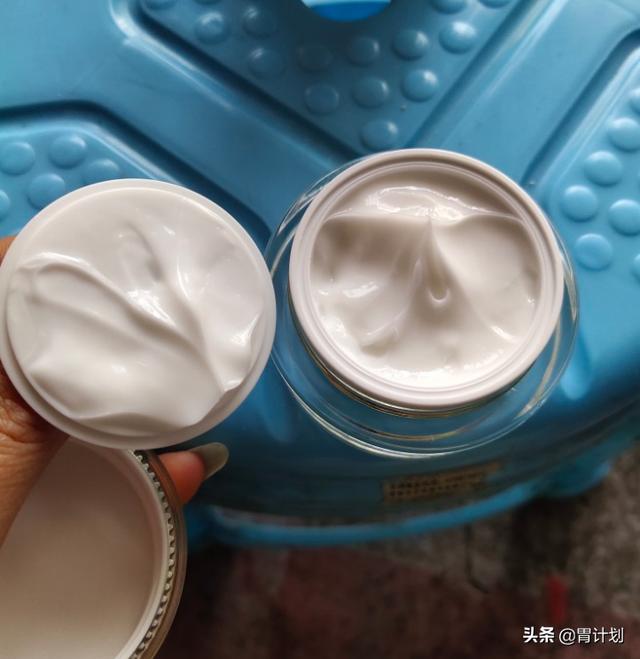 想要不显老，眼部保养要做好，推荐7种老牌眼霜，好用还不贵