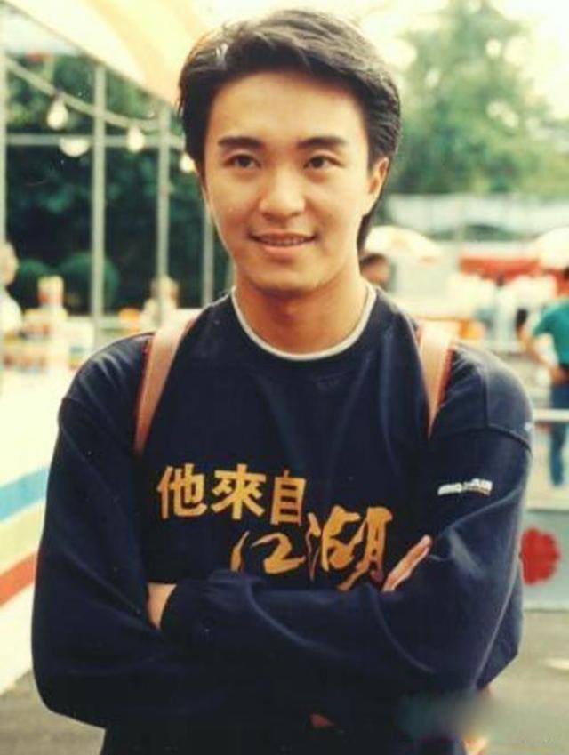 8090年代的香港十大荧幕男神，总有一个小哥哥让你心动