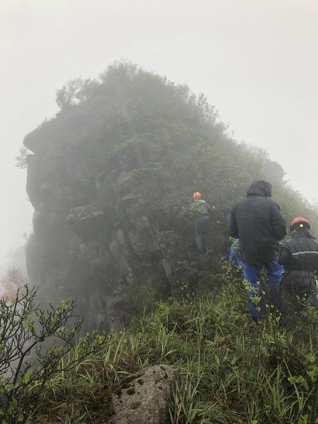 广州暴雨致多人被困(广州暴雨致多人被困 视频) 广州暴雨致多人被困(广州暴雨致多人被困 视频)