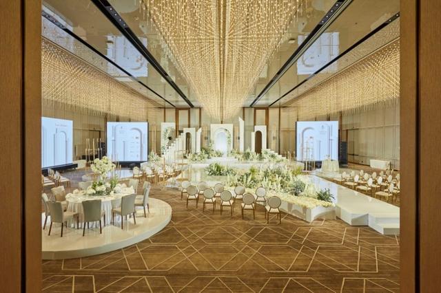 北京瑞吉酒店开启2021年婚礼季特色婚礼工坊