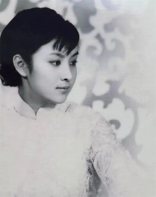 台湾第一代"琼女郎"的坎坷情史