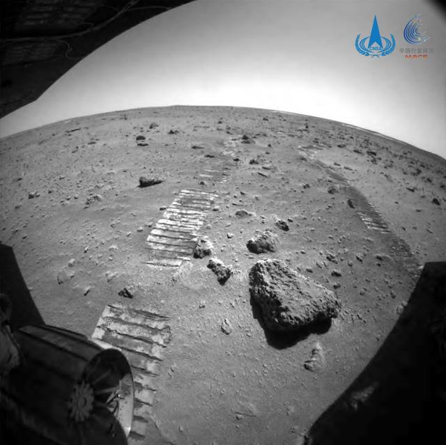 82个火星日,祝融号只行驶了808米,为什么火星车走得这么慢?
