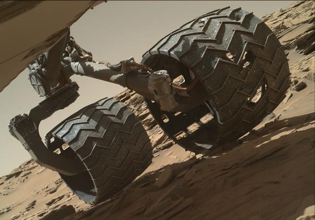 82个火星日,祝融号只行驶了808米,为什么火星车走得这么慢?