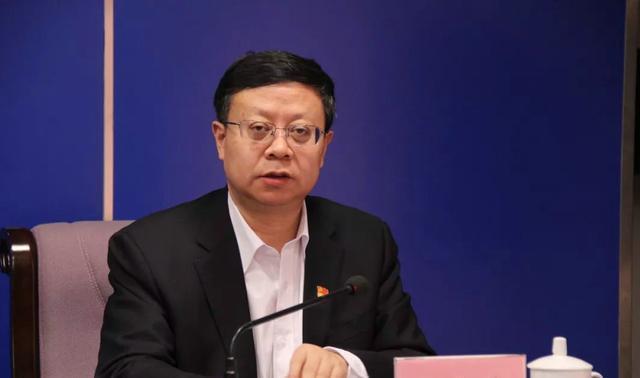 从大学校长调任教育厅厅长,级别没变化,为什么大家都会恭喜你?