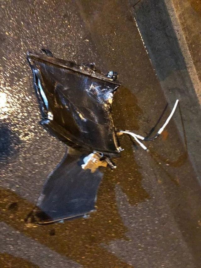 法拉利豪车借给22岁网红，轮子撞飞！男子欲哭无泪：我租来的