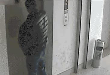 被困电梯怎么办?给你支几招