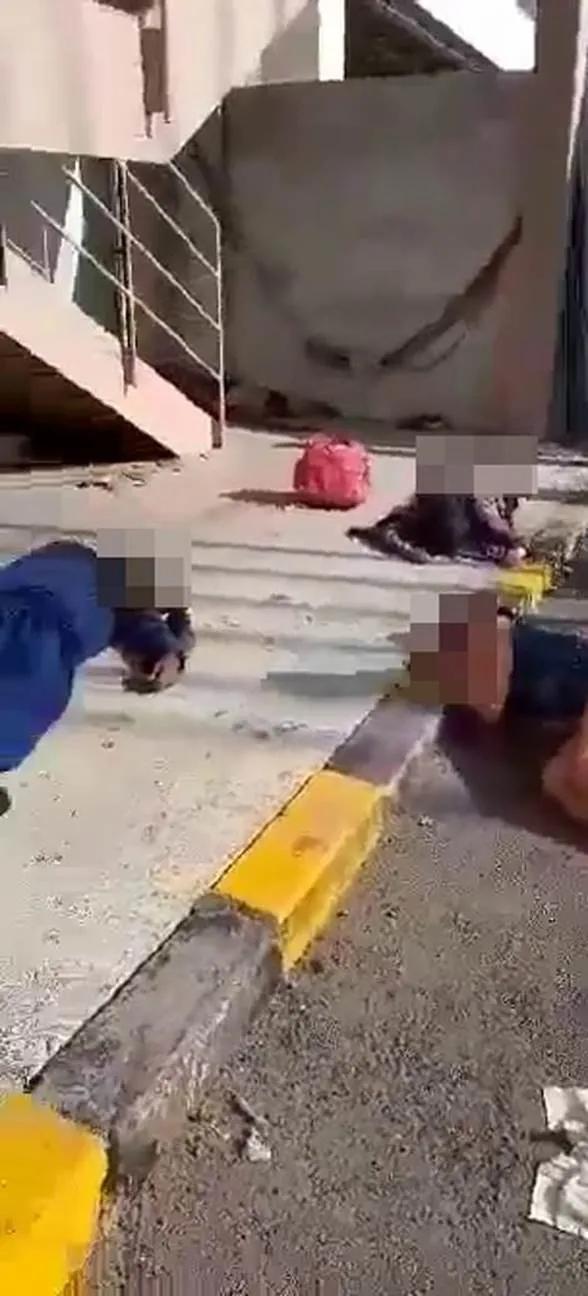 现场!阿富汗人挤爆机场,不要命狂扒飞机,碾毙、坠机,中弹至少8死,拜登终于发声