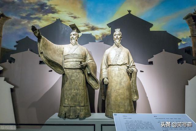 高考跑题作文也满分 | 公子纠快追,你的小白已经被管仲放跑了