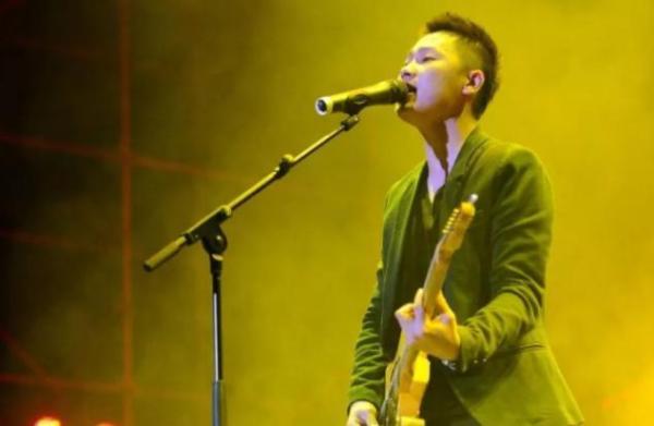 那英《好声音》带出3个冠军,如今4年过去,他们混得怎么样了?