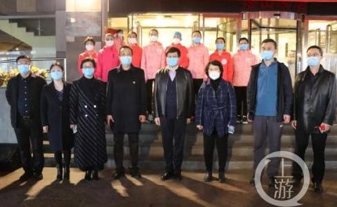 联播pro:郑州恢复堂食后,超过4人算聚餐?