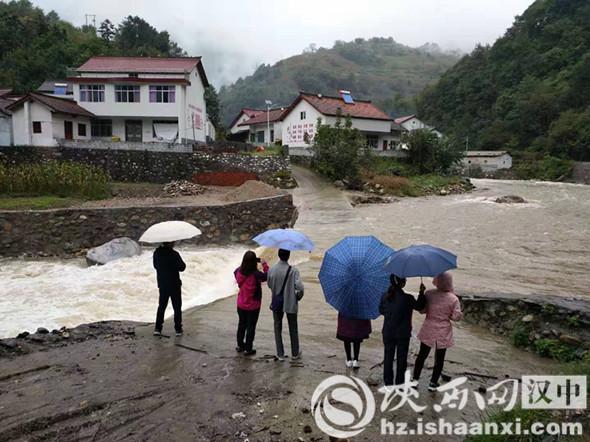 勉县强降雨致3400人受灾 无人员伤亡 防汛救灾有序开展