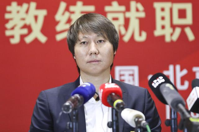 特写|李铁,高情商主帅