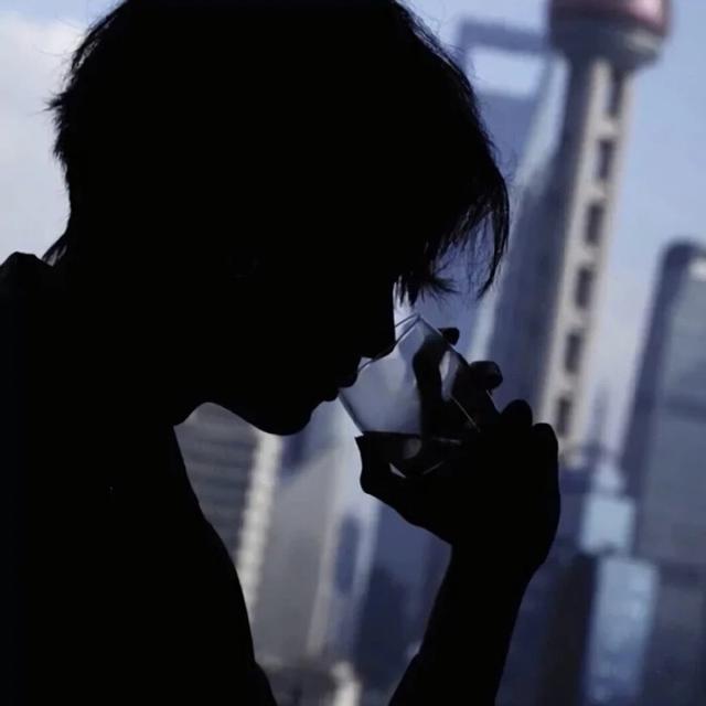 一些人类高质量男性的头像