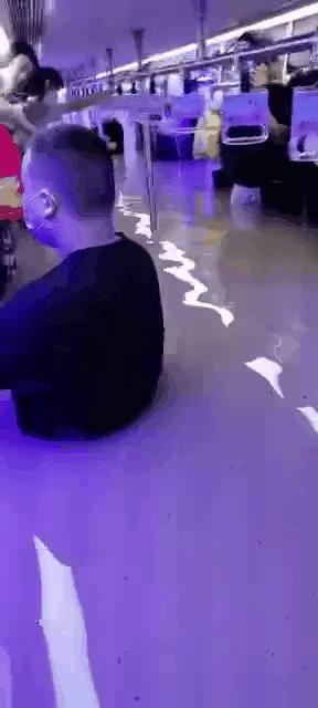 郑州特大暴雨千年一遇!地铁多人被困车厢、积水齐胸,最新进展
