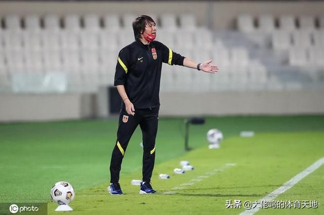 李铁大轮换+针对性调整双双奏效,国足力争赢叙利亚昂首挺进12强