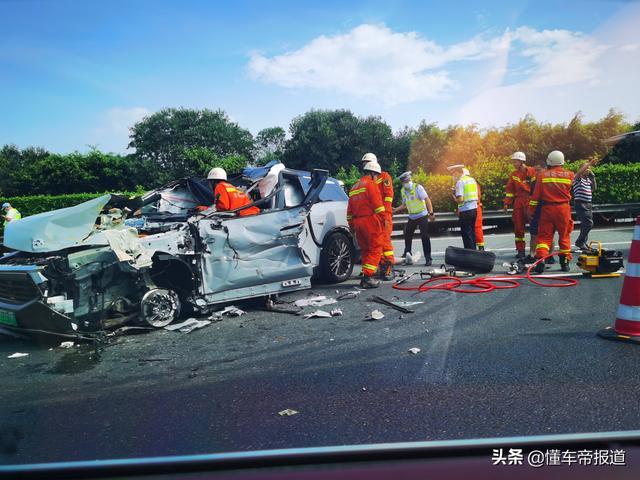 独家|蔚来事故家属公开诉求:披露行车数据进行鉴定 质疑产品缺陷