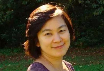 从高考状元到外交发言人,从迎春花到铁娘子:你不知道的华春莹