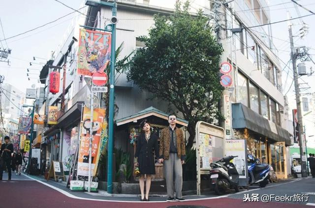 李诞自曝结婚,他和黑尾酱在一起的日常简直是情侣拍照指南!