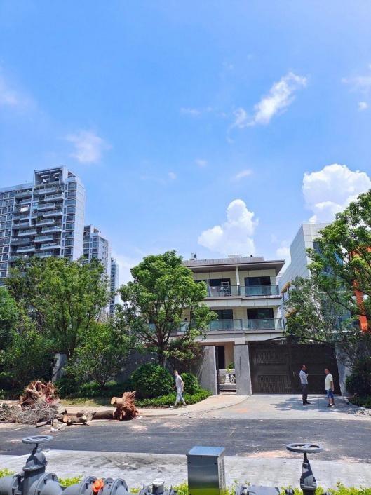 深圳一幼儿园连通在建地下“会所”,街道:已要求停工,正调查