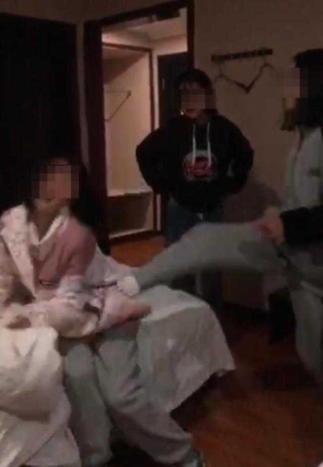 贵州镇宁校园霸凌事件知情人:殴打长达一个多小时,受害者被打后曾出走数天