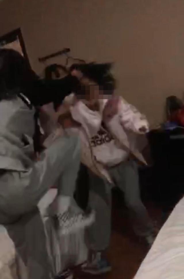 贵州镇宁校园霸凌事件知情人:殴打长达一个多小时,受害者被打后曾出走数天