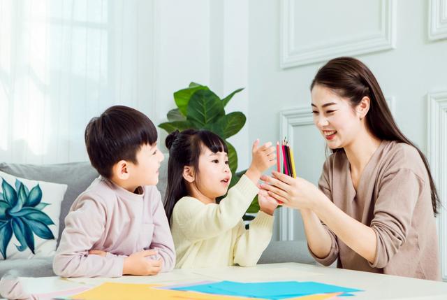 2021年又有专家提出新的二胎催生政策,有夫妻欢喜,有夫妻更愁