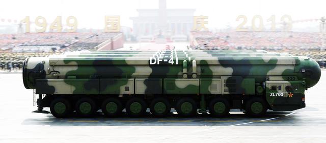 坐拥4000多枚导弹,26个导弹旅,一旦战备拉响,火箭军有多猛?