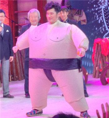 田源出事，却捧红了啥事儿没干的钱枫！