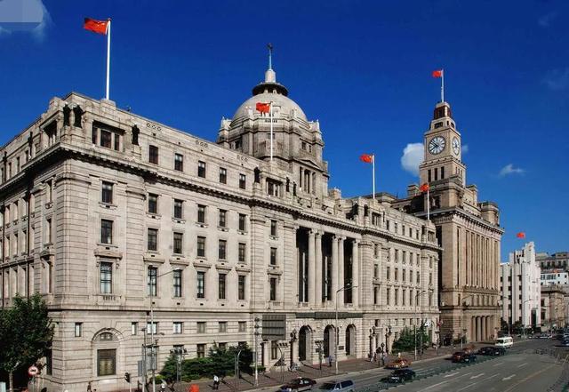 出卖华为!靠吸中国血发家的汇丰,如何成为了美国的走狗?