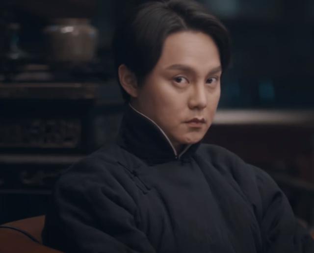 尹正陈都灵被曝恋情,两人一起同回酒店,相差7岁曾合作《鬓边》