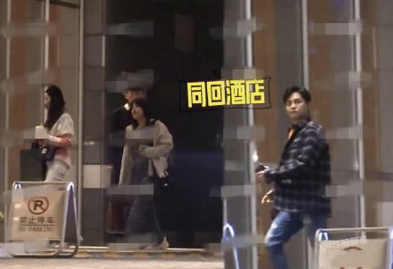 尹正陈都灵被曝恋情,两人一起同回酒店,相差7岁曾合作《鬓边》