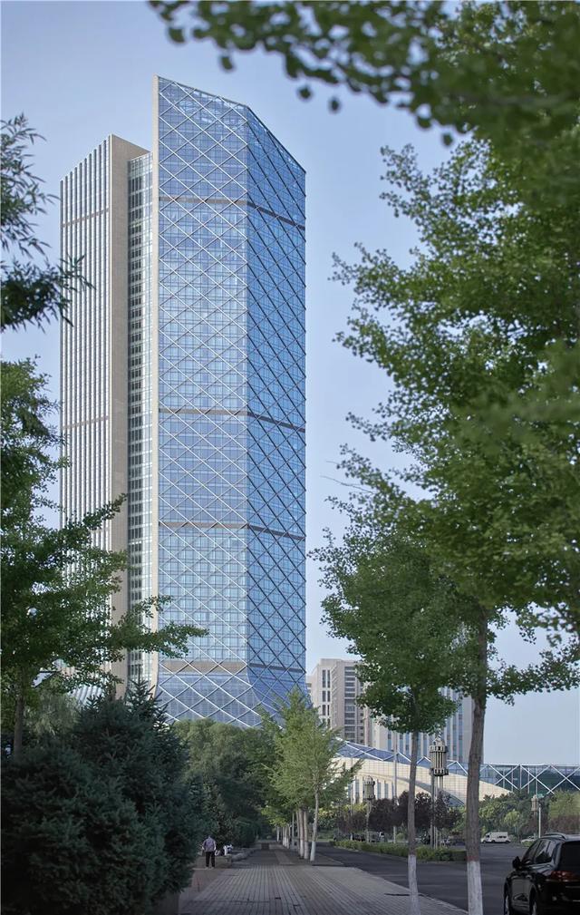 银川新地标——宁夏亘元万豪大厦,设计取意“腾龙飞天”