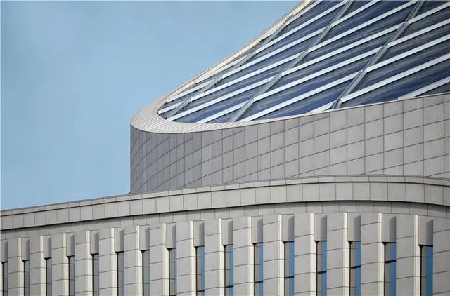 银川新地标——宁夏亘元万豪大厦,设计取意“腾龙飞天”
