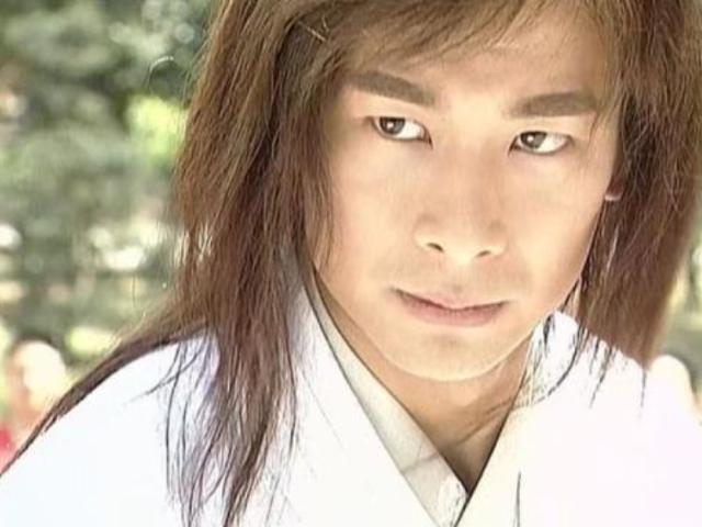 同样饰演聂风,赵文卓凭什么成经典,而郑伊健却早已被人淡忘?