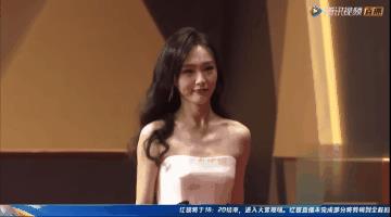 红毯造型两极分化:唐嫣产后回春热巴美貌封神,4大顶流却遭群嘲