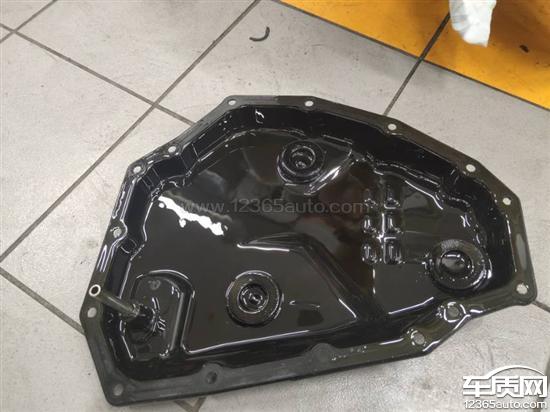 2020款 1.6L XL CVT 悦享版,东风日产轩逸变速箱顿挫拖挡 曲轴后油封漏油 2020款 1.6L XL CVT 悦享版,东风日产轩逸变速箱顿挫拖挡 曲轴后油封漏油