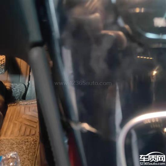 2021款 GLC 260 L 4MATIC 动感型,北京奔驰GLC中控台开裂不予质保 2021款 GLC 260 L 4MATIC 动感型,北京奔驰GLC中控台开裂不予质保