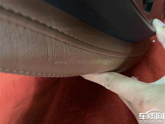 2021款 45 TFSI quattro S line豪华型,进口奥迪Q7真皮座椅破损要求尽快解决 2021款 45 TFSI quattro S line豪华型,进口奥迪Q7真皮座椅破损要求尽快解决