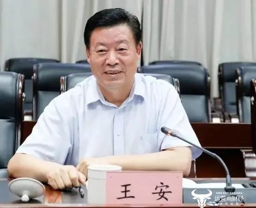 某工程院院士出事再引关注 看起来就像两面人_工程院士 某工程院院士出事再引关注 看起来就像两面人_工程院士