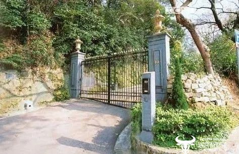 恒大欠了巨额债务 没想到大家对许家印的豪宅感兴趣了_许家印 恒大欠了巨额债务 没想到大家对许家印的豪宅感兴趣了_许家印